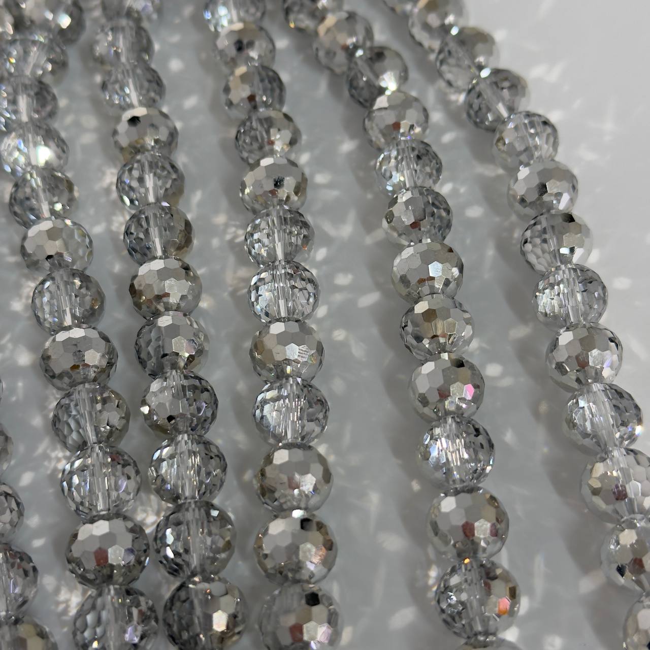 Бусины стеклянные размер 11,4мм цвет серый с серебром